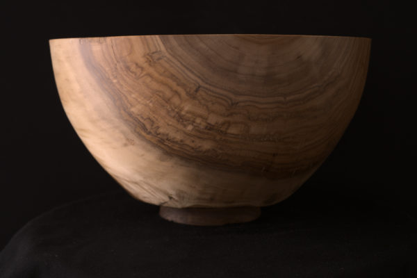 Willow Bowl with Turned Walnut Base - Image 2